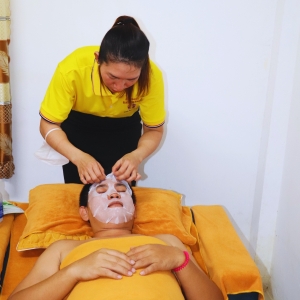 Massage Vùng Mặt